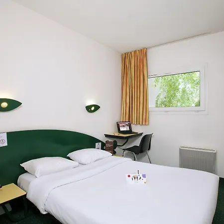 Hotel Cerise