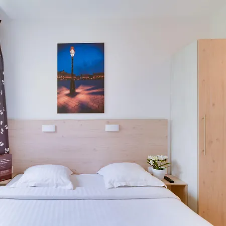 Cerise Hotel