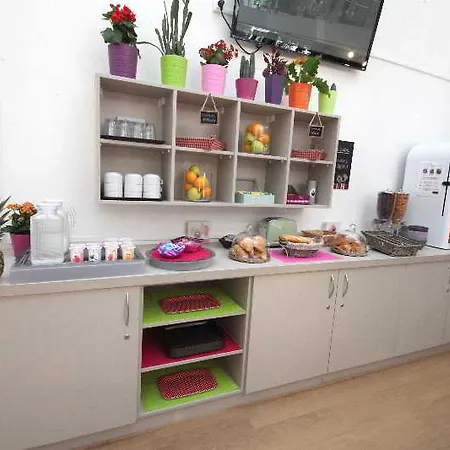 Cerise Hotel