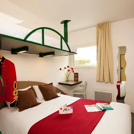 Cerise Hotel